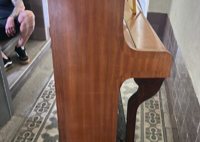 Belvárosi 5. emeleti cím.